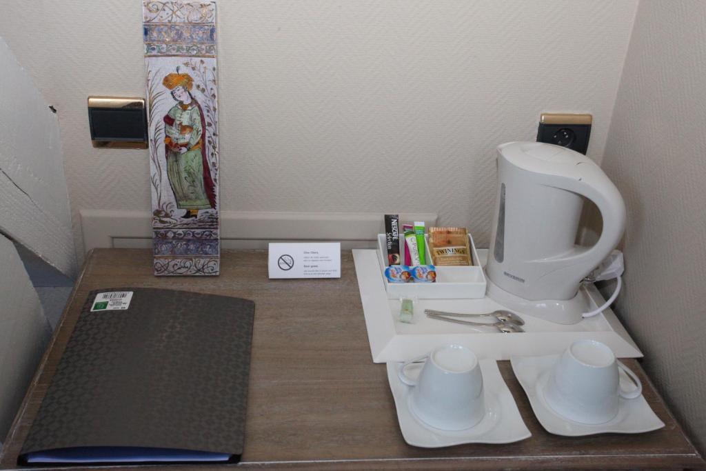 Bed and Breakfast Saint Graal Chamant Exterior foto
